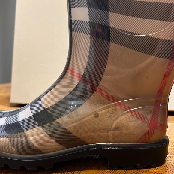 Burberry Rubber Plaid Print Rainboots - Picture 7 of 10